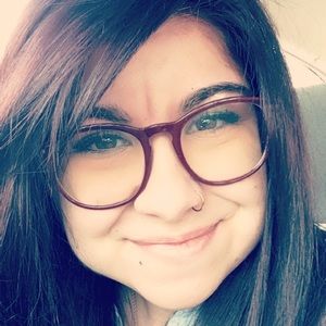 Meet your Posher, Kalie